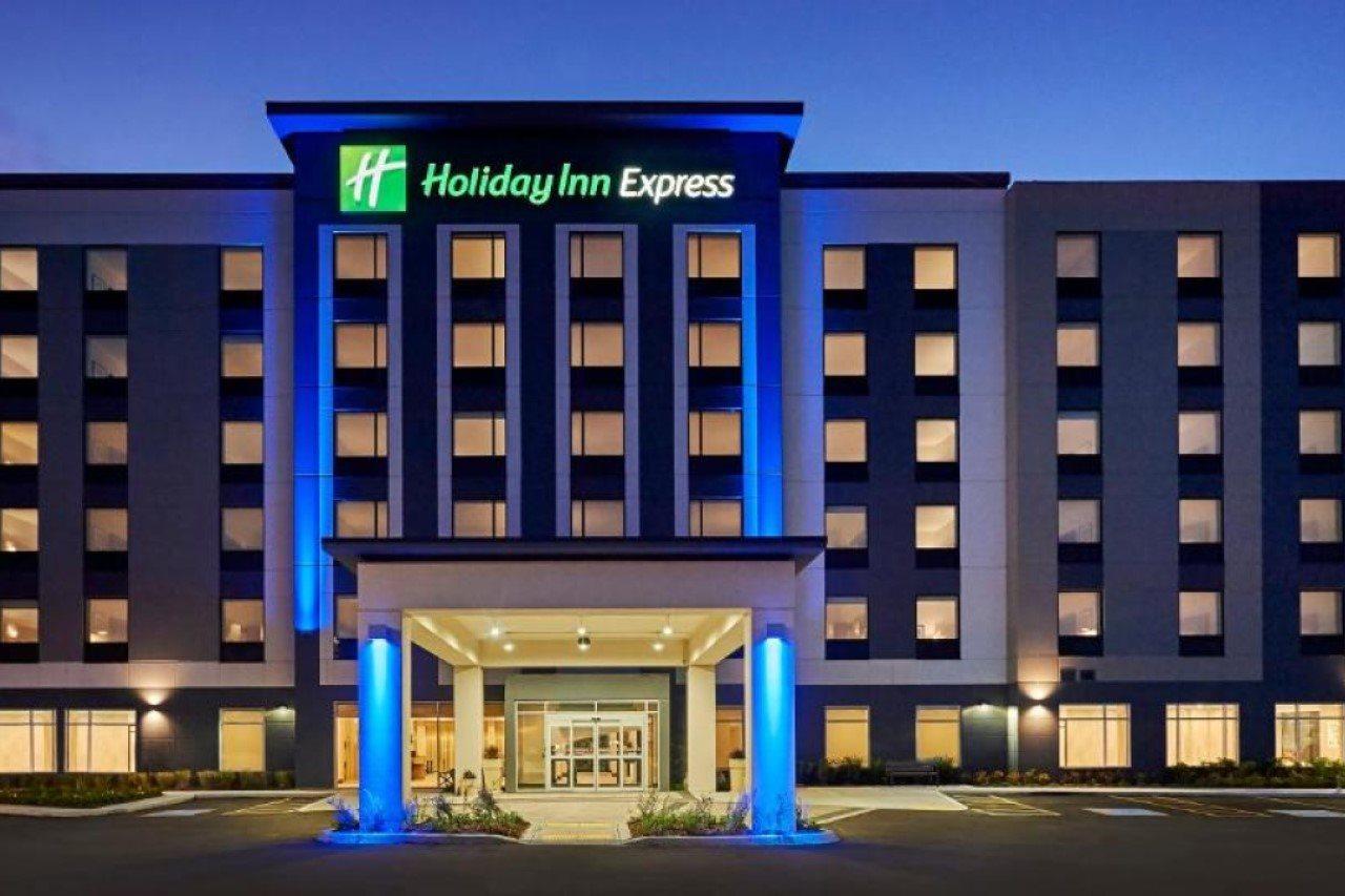 Holiday Inn Express - Sarnia - Point Edward By Ihg Bagian luar foto