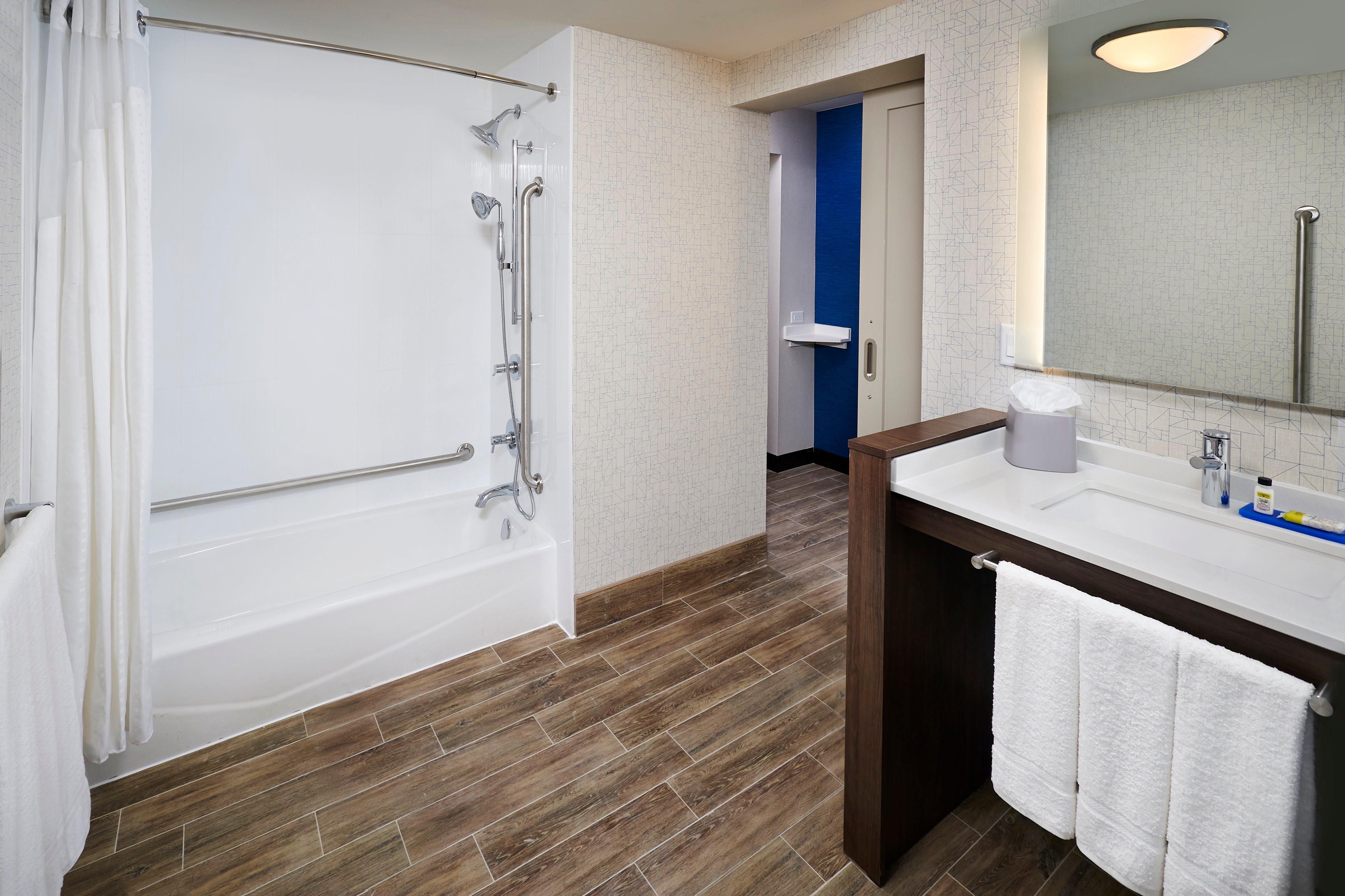 Holiday Inn Express - Sarnia - Point Edward By Ihg Bagian luar foto